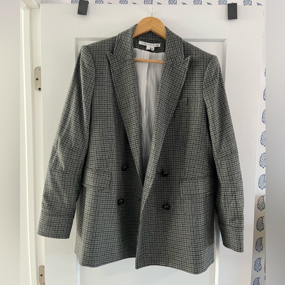 Veronica Beard wool plaid Dickey blazer. Size 14